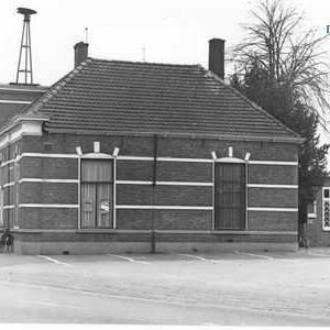 Dorpsstraat 11-19