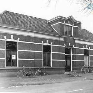 Dorpsstraat 11-19