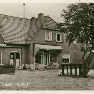 Dorpsstraat vanaf 61